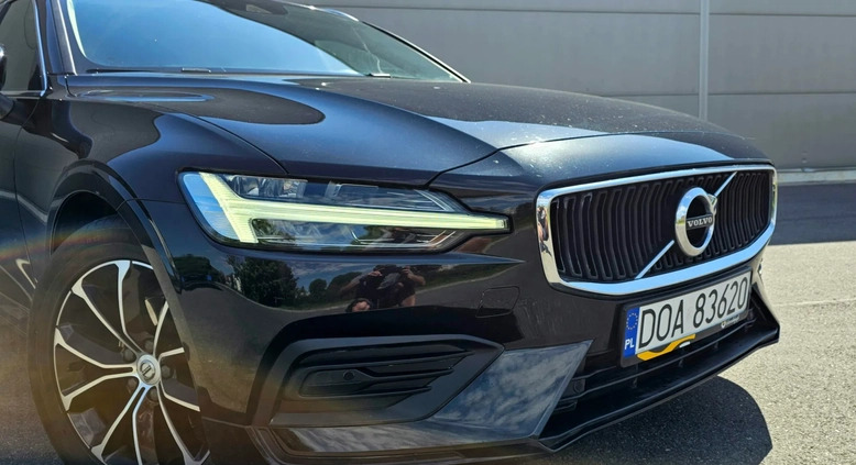 Volvo V60 cena 89900 przebieg: 115000, rok produkcji 2019 z Oława małe 667